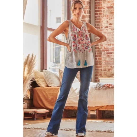 Denim Striped Embroidered Floral Sleeveless Tassel Tie Relaxed Boho Blouse - Picture 3 of 4